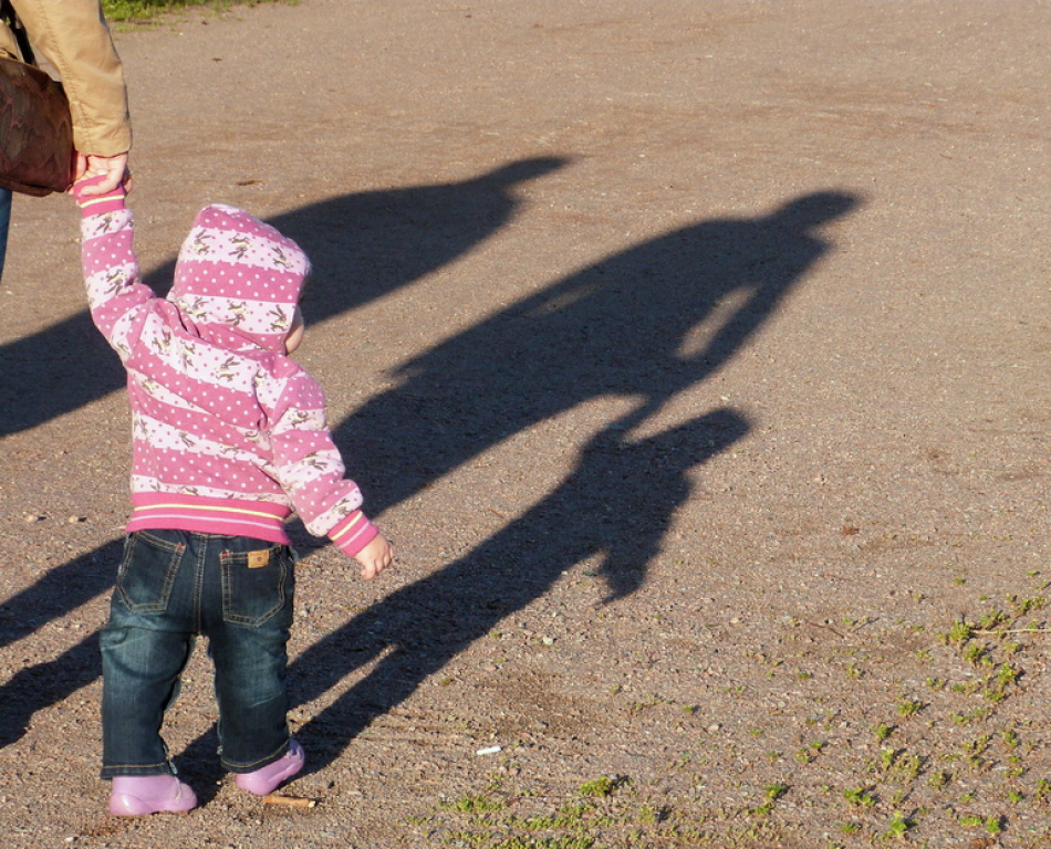 В Петербурге утвердили план по поддержке семей и росту рождаемости до 2030 года